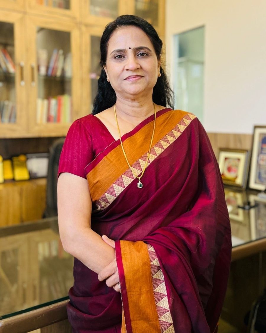 Yogamrit · Dr. Aruna Gupta